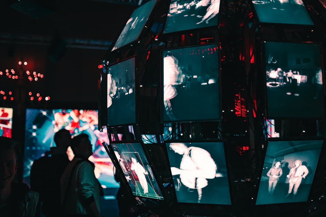 linear demo image